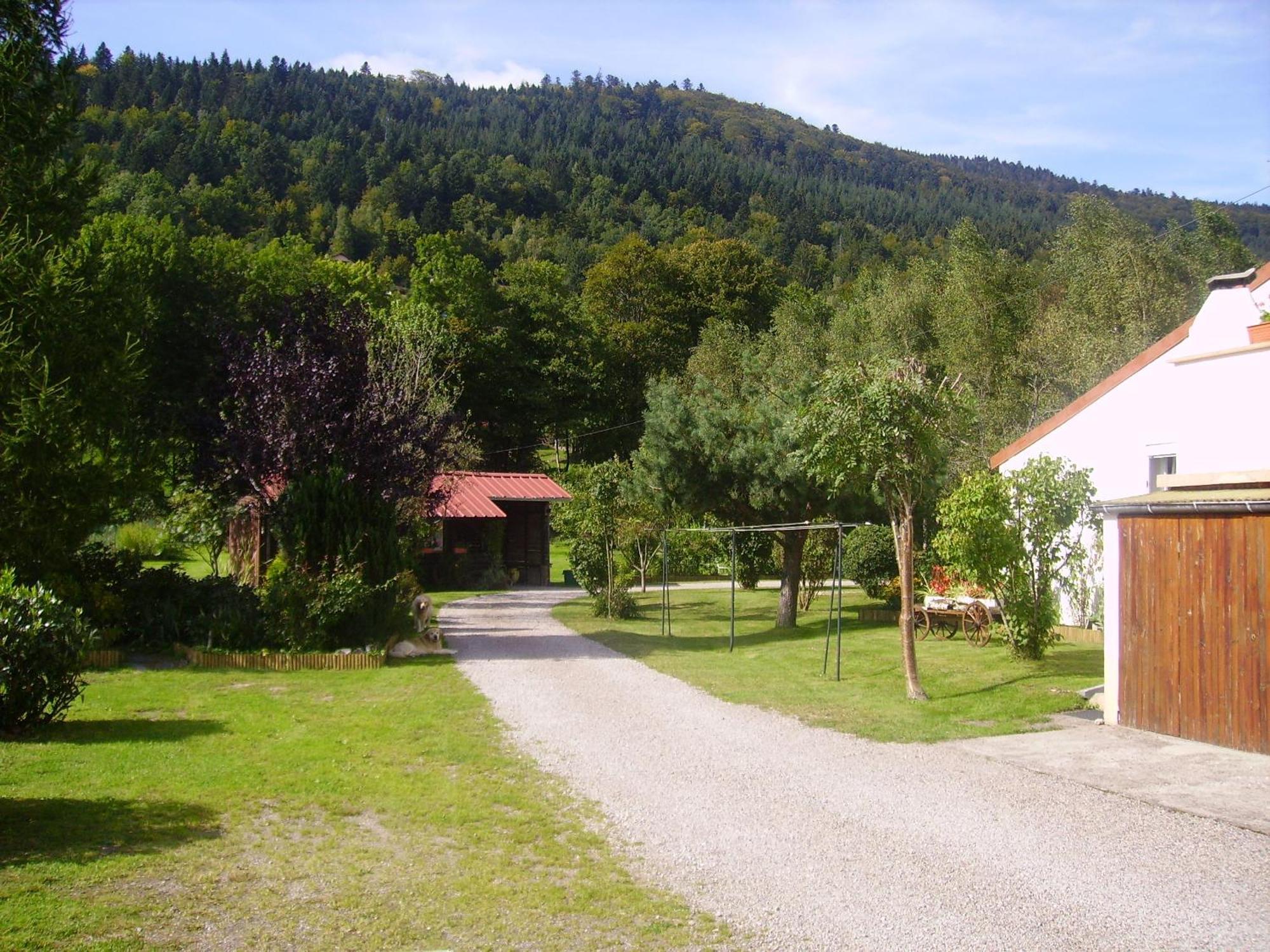 Gîtes Les Grandes Voies Le Ménil Exterior foto